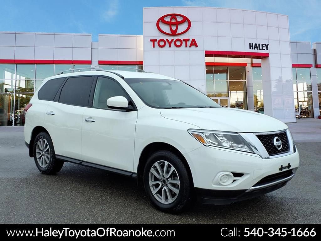2016 Nissan Pathfinder S