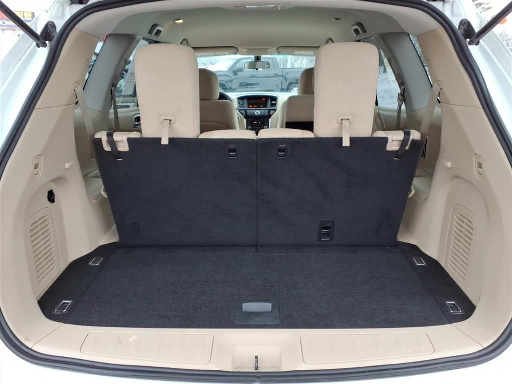 2016 Nissan Pathfinder S