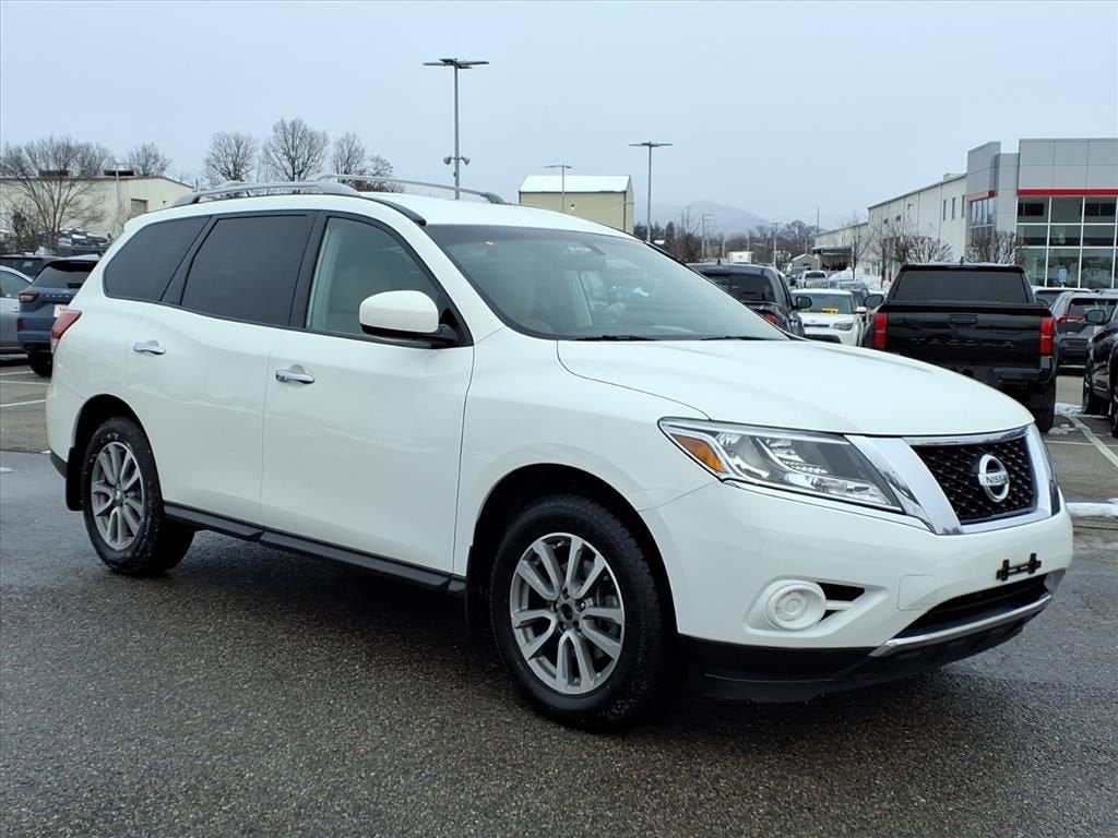 2016 Nissan Pathfinder S