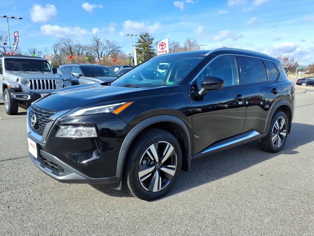 2023 Nissan Rogue SL