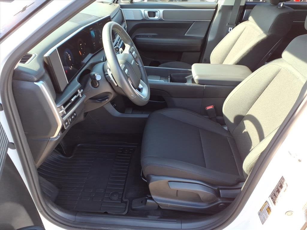 2025 Hyundai Santa Fe SE