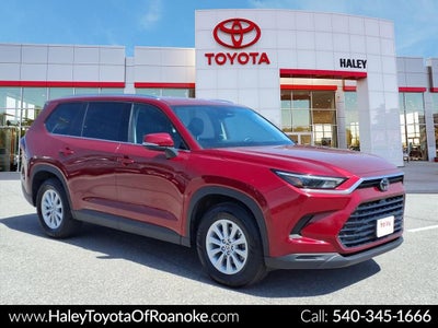 2025 Toyota Grand Highlander XLE