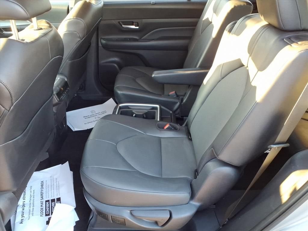 2025 Toyota Grand Highlander XLE