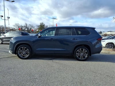 2025 Toyota Grand Highlander Hybrid MAX Platinum