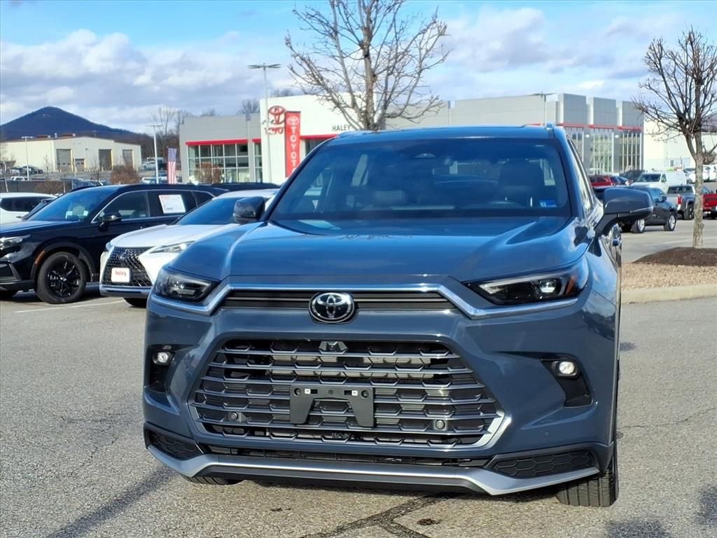 2025 Toyota Grand Highlander Hybrid MAX Platinum