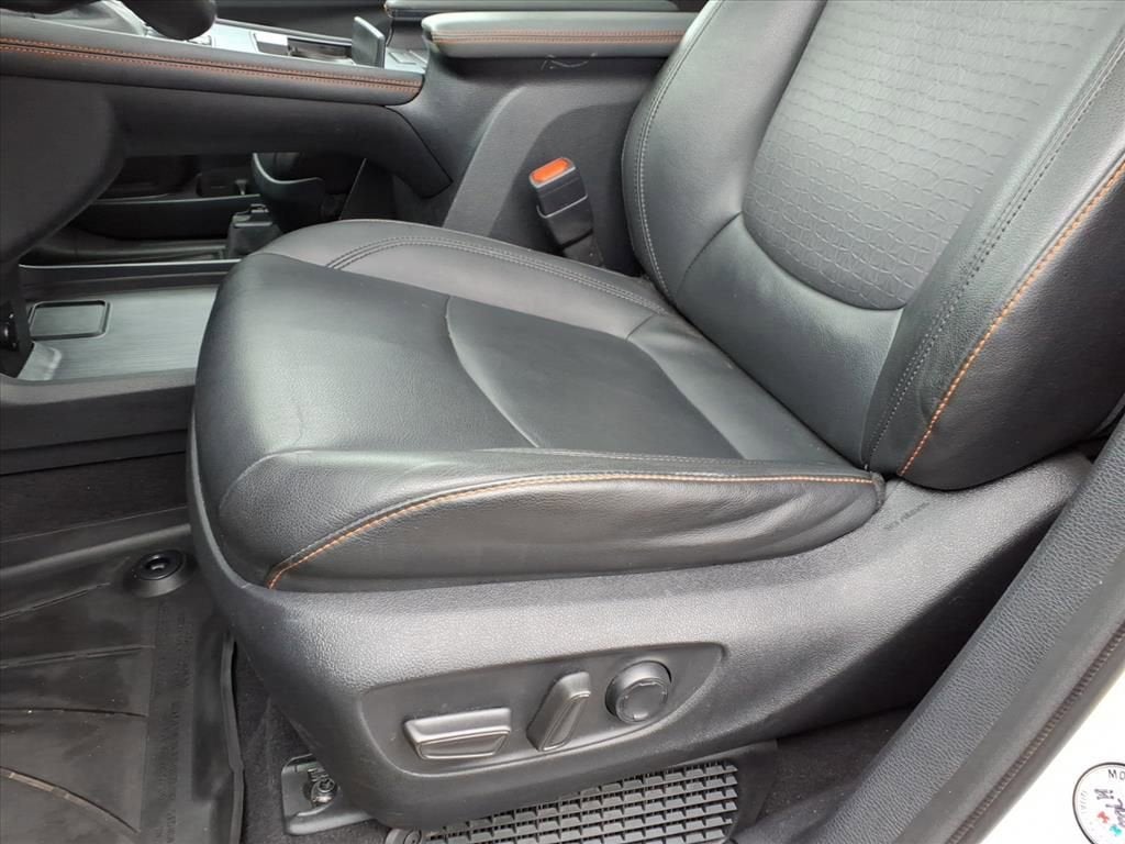 2022 Toyota Sienna XSE