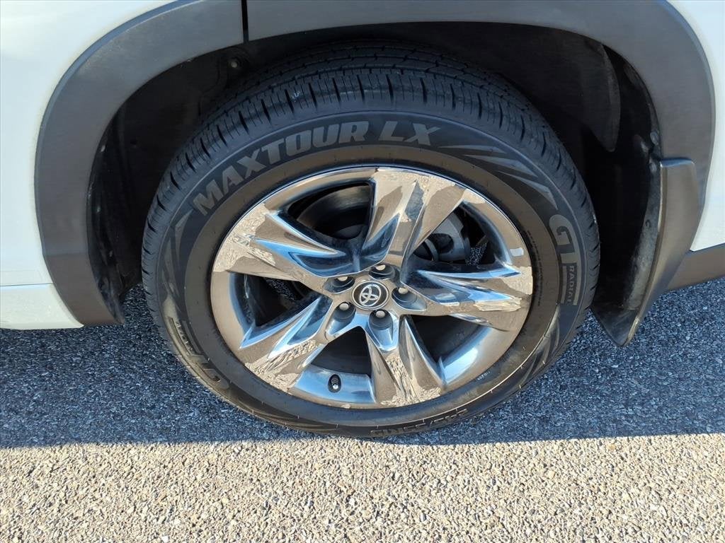 2019 Toyota Highlander Limited Platinum