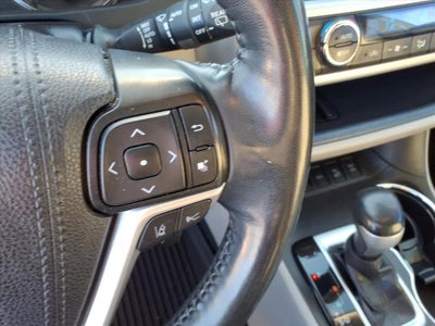 2019 Toyota Highlander Limited Platinum