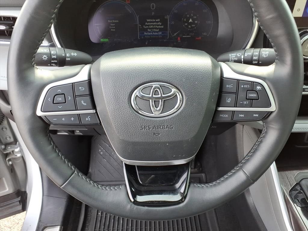 2024 Toyota Highlander Hybrid Platinum