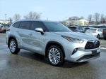 2024 Toyota Highlander Hybrid Platinum