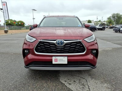 2021 Toyota Highlander Hybrid Platinum