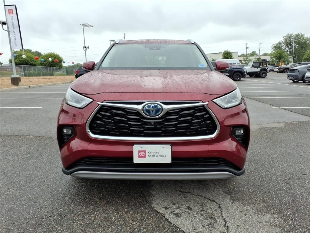 2021 Toyota Highlander Hybrid Platinum
