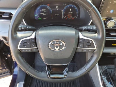 2023 Toyota Highlander Hybrid Platinum