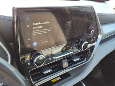 2023 Toyota Highlander Hybrid Platinum