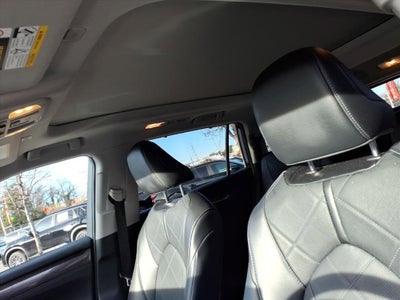 2024 Toyota Highlander Hybrid Platinum