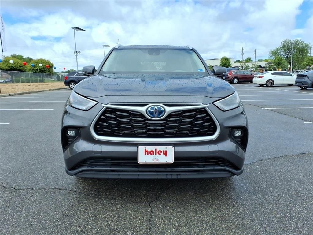 2023 Toyota Highlander Hybrid XLE