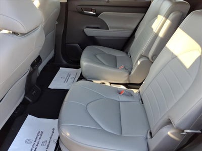 2023 Toyota Highlander XLE