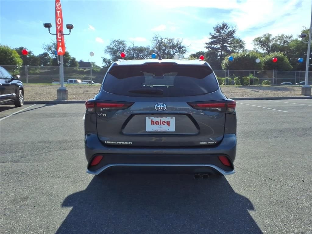 2025 Toyota Highlander XSE