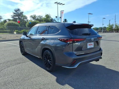 2025 Toyota Highlander XSE