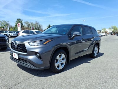 2024 Toyota Highlander LE