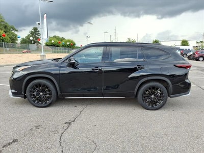 2025 Toyota Highlander LE