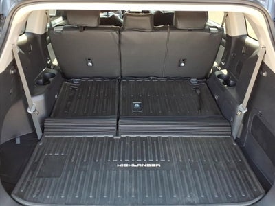 2024 Toyota Highlander Base