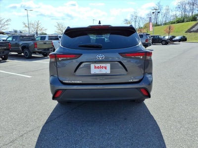 2024 Toyota Highlander Base