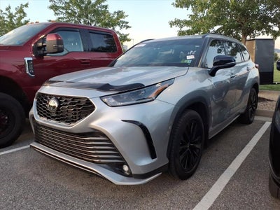 2023 Toyota Highlander XSE