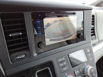 2017 Toyota Sienna LE