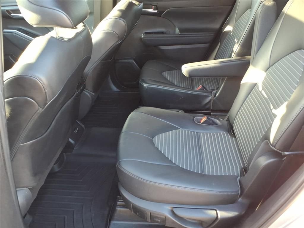 2021 Toyota Highlander XSE