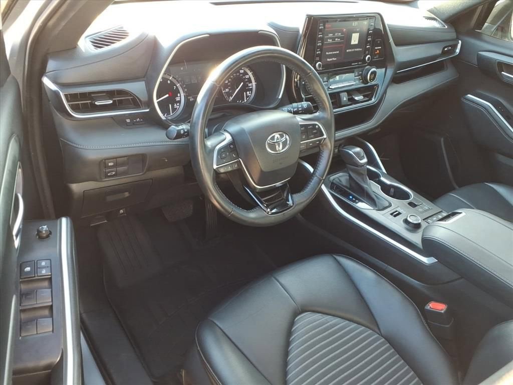 2021 Toyota Highlander XSE