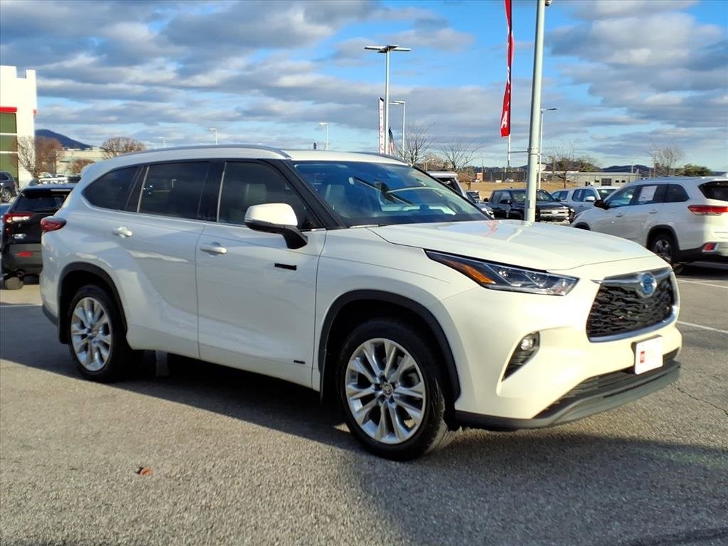 2021 Toyota Highlander Hybrid Limited