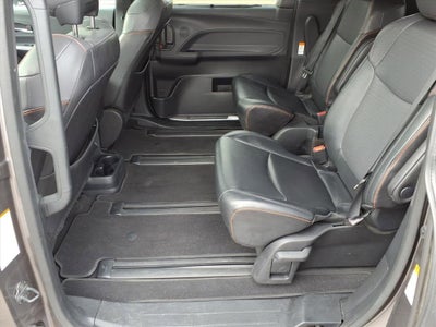 2022 Toyota Sienna XSE