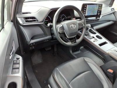 2022 Toyota Sienna XSE