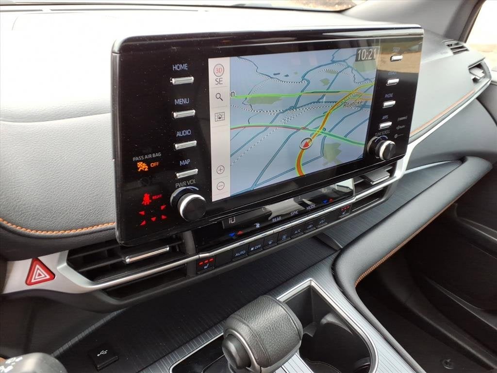 2022 Toyota Sienna XSE