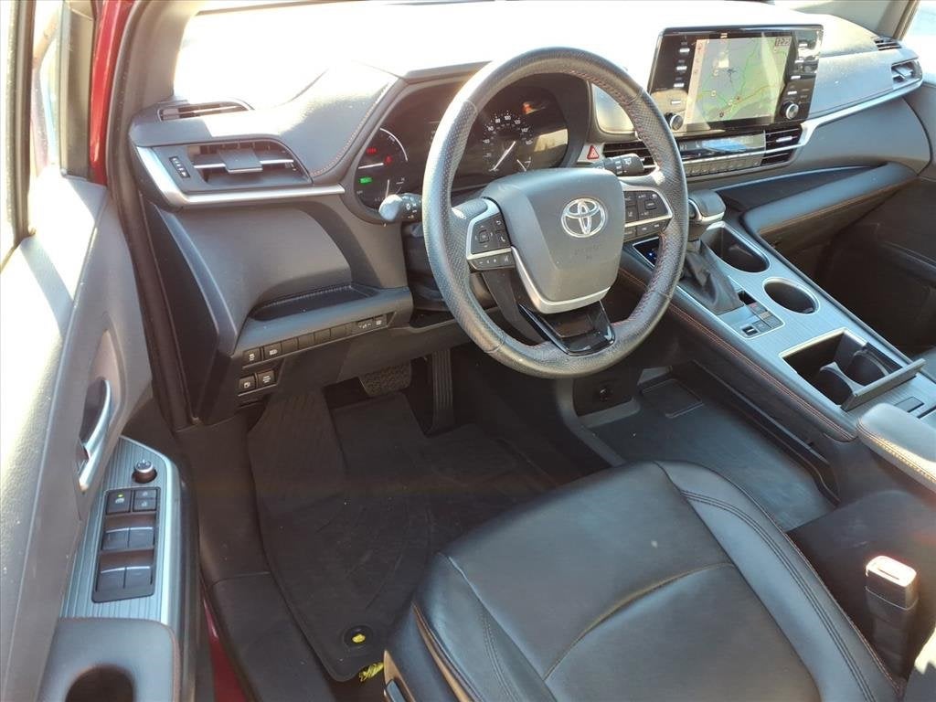 2022 Toyota Sienna XSE