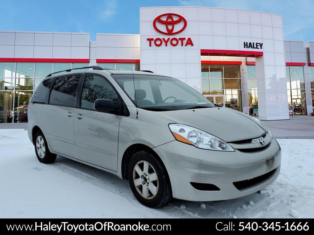 2008 Toyota Sienna LE