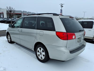 2008 Toyota Sienna LE