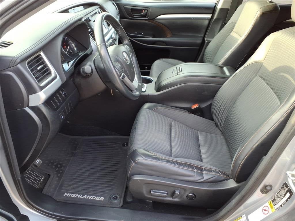 2014 Toyota Highlander LE Plus