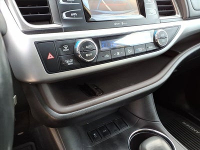 2014 Toyota Highlander LE Plus