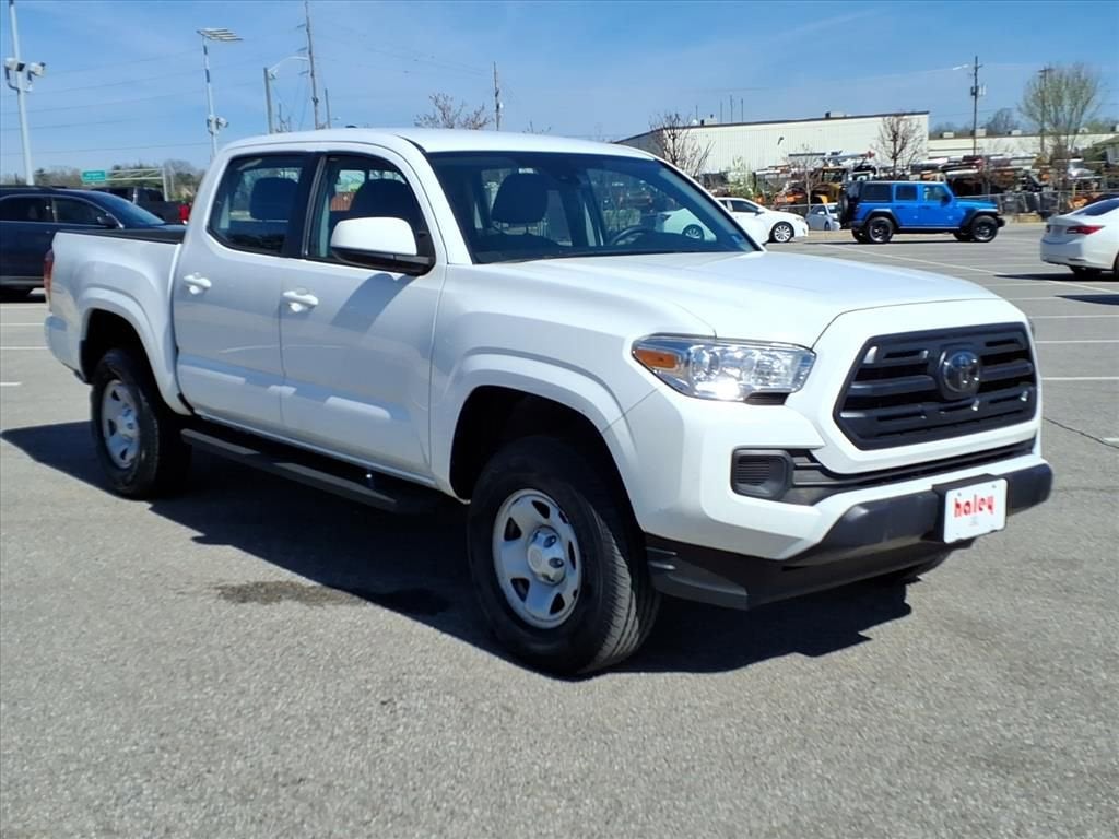 2018 Toyota Tacoma SR