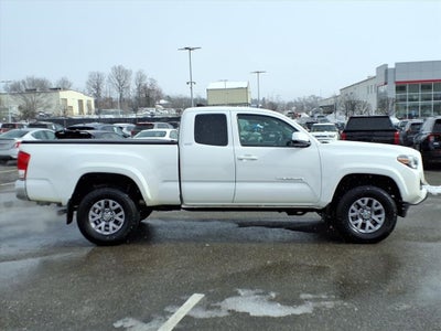2016 Toyota Tacoma SR5
