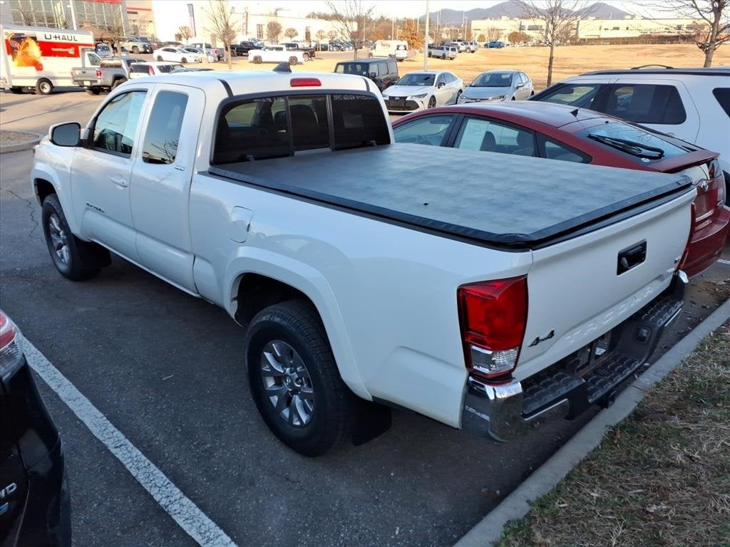 2016 Toyota Tacoma SR5