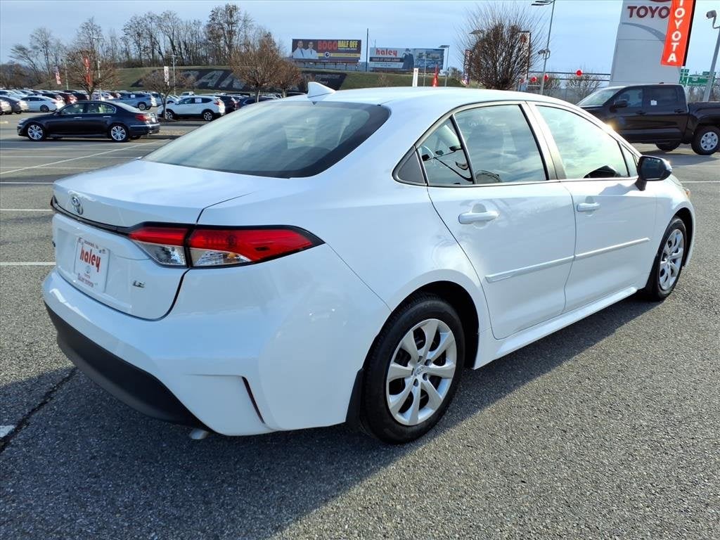 2024 Toyota Corolla LE