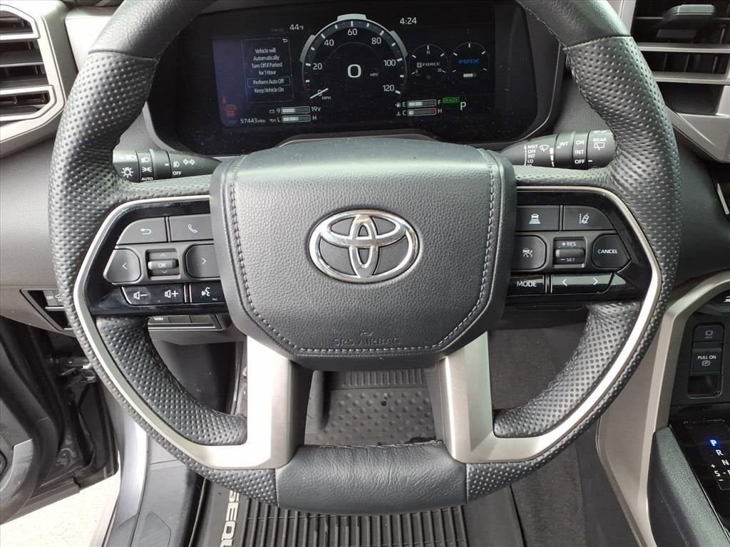 2024 Toyota Sequoia SR5