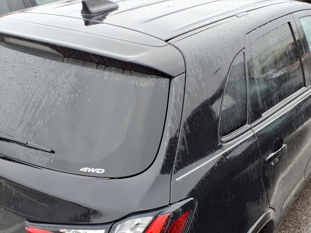 2025 Mitsubishi Outlander Sport ES