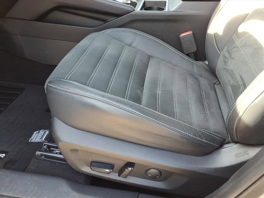 2023 Mitsubishi Outlander SE Special Edition