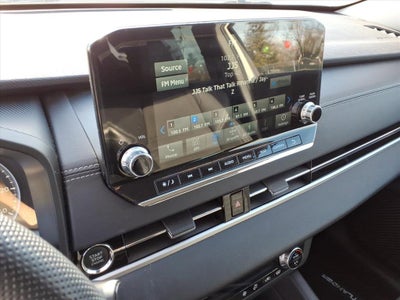 2023 Mitsubishi Outlander SE Special Edition