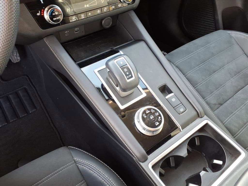 2023 Mitsubishi Outlander SE Special Edition