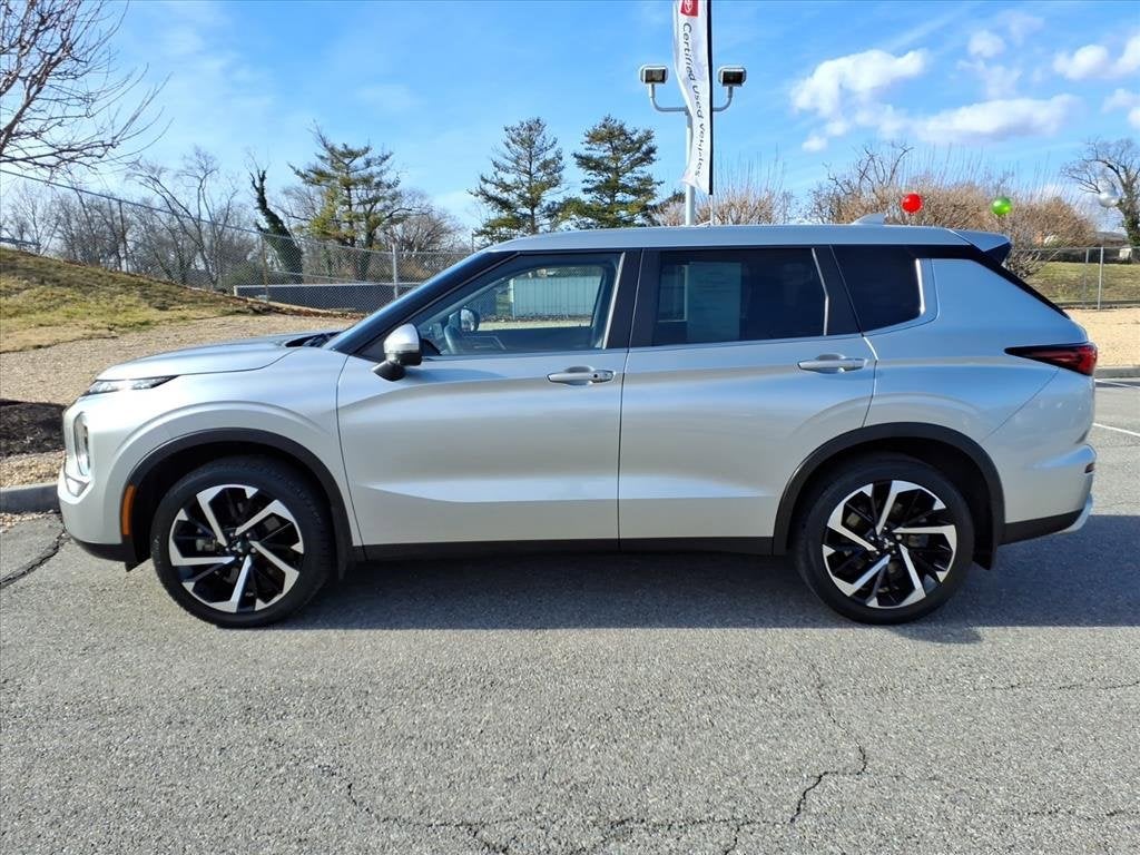 2023 Mitsubishi Outlander SE Special Edition
